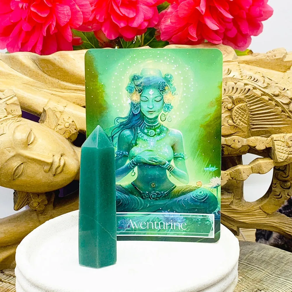 🌙 Sacred Feminine Awakening Oracle Deck & 13 Crystal Altar Set