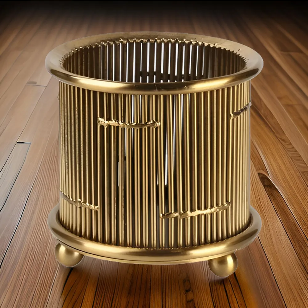 140 X 140 Cm Modern Stylish Simple Metal Vase