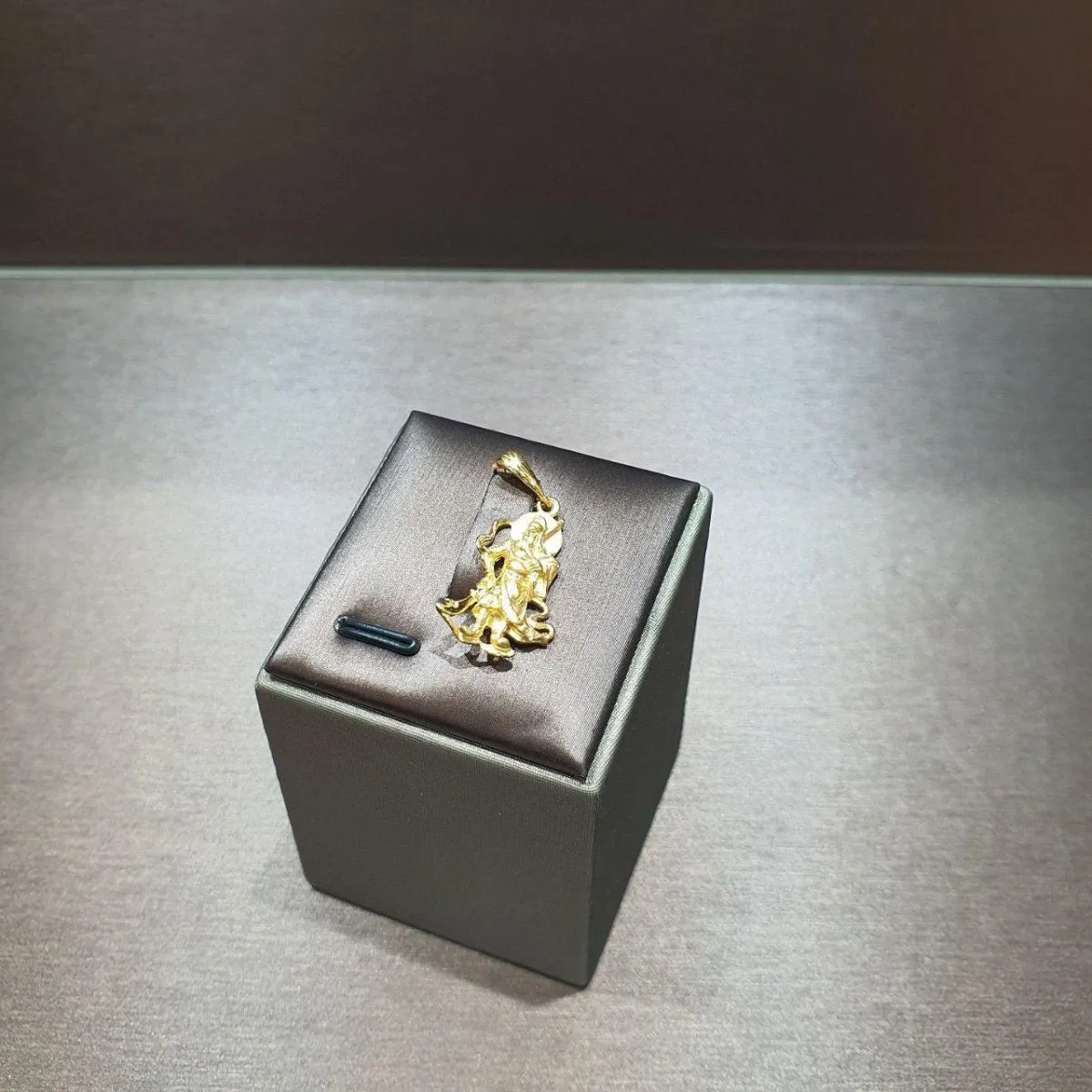 22k / 916 Gold Guan Gong Pendant by Best Gold Shop