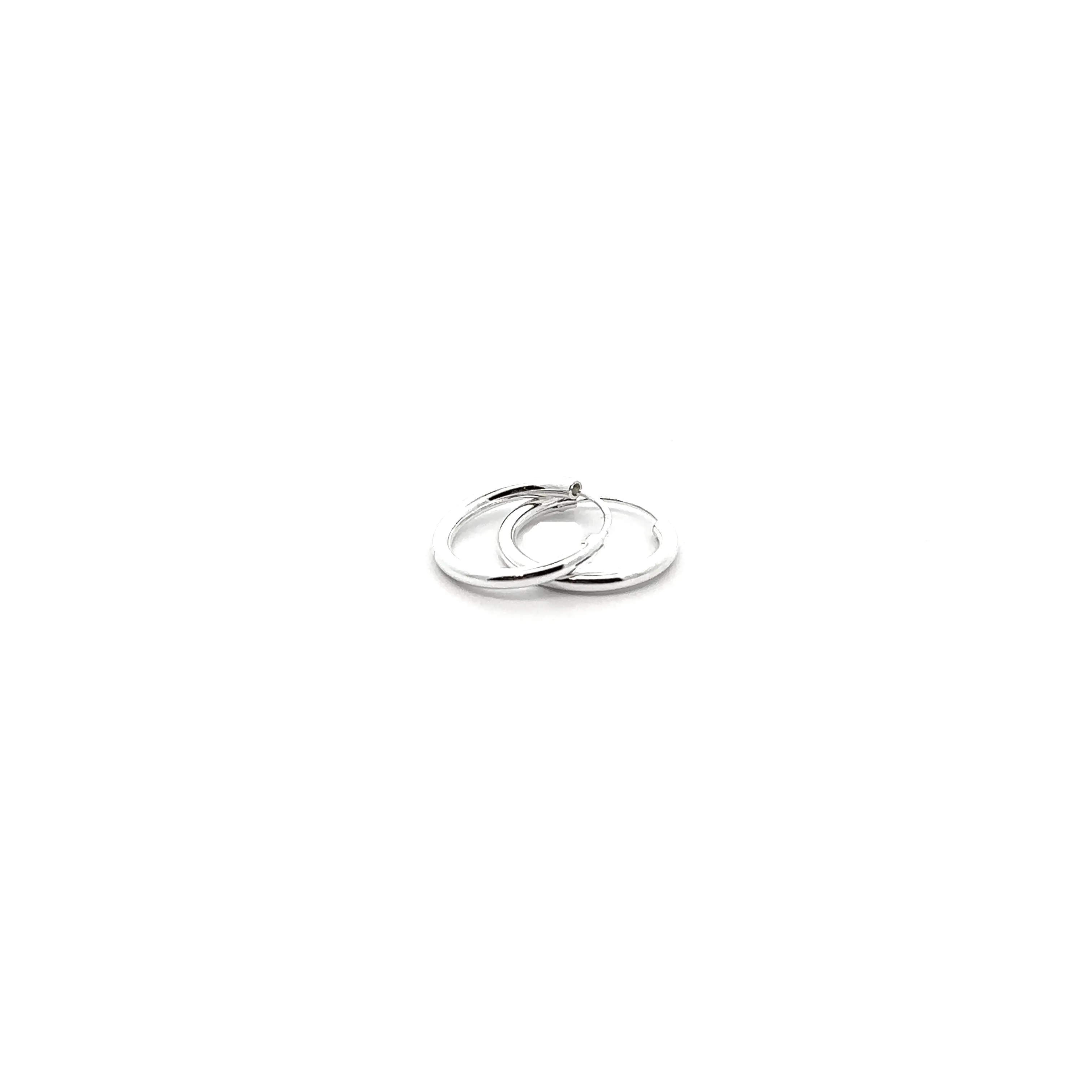 2mm Infinity Hoops