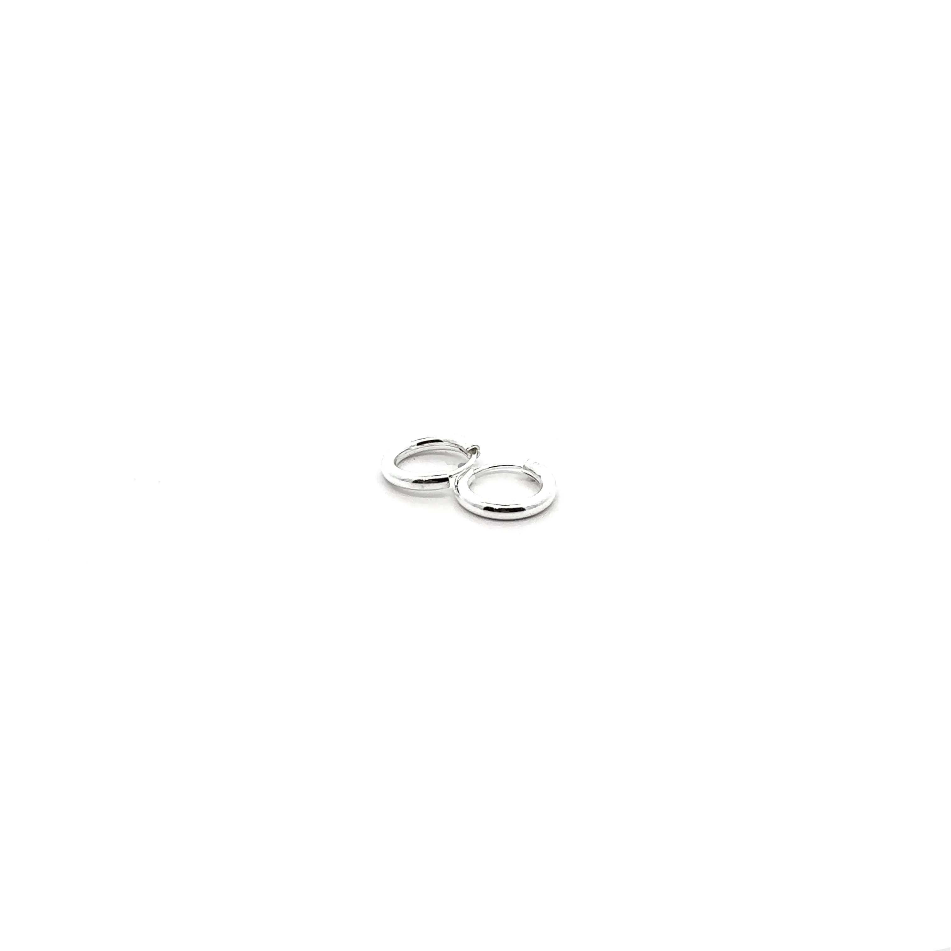 2mm Infinity Hoops