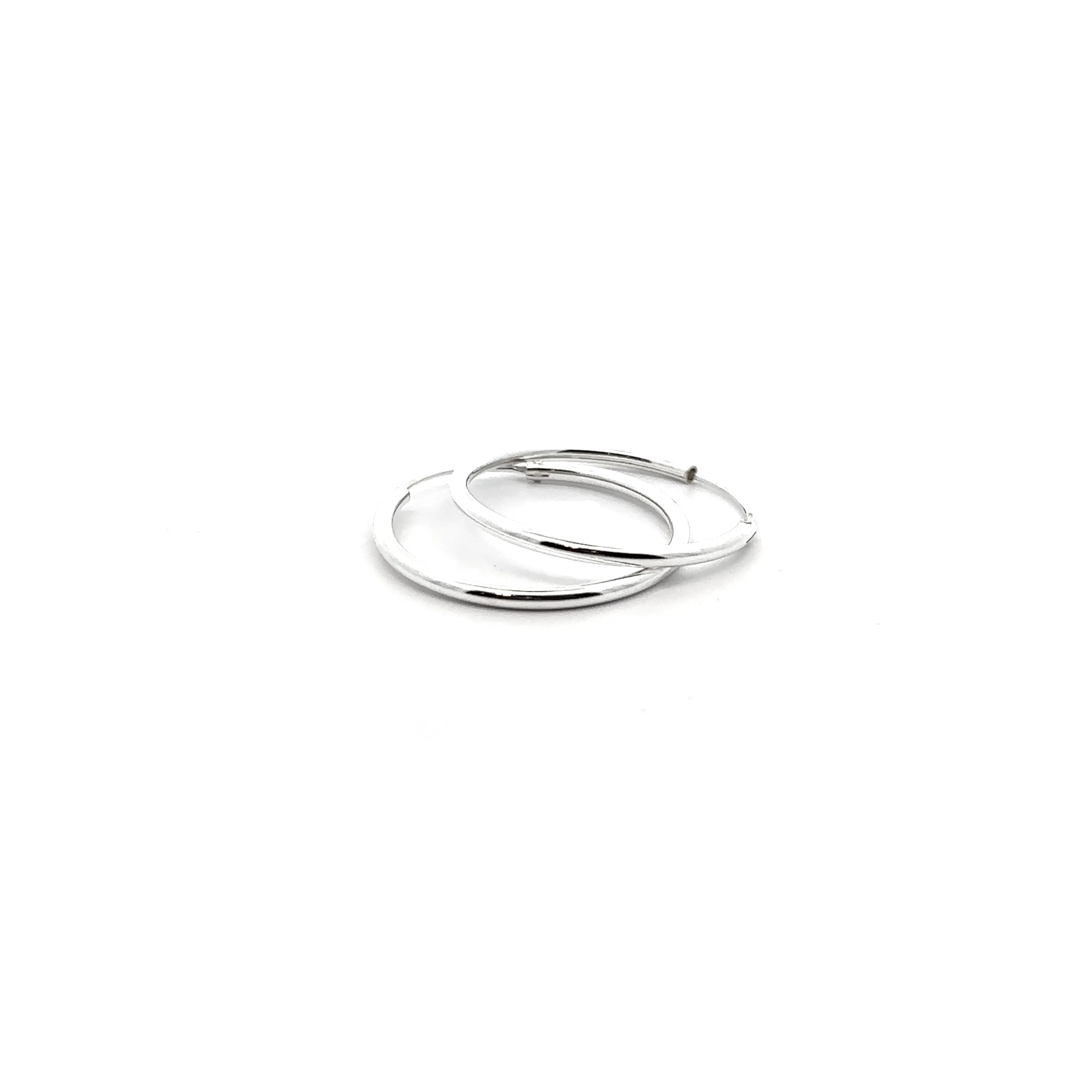 2mm Infinity Hoops