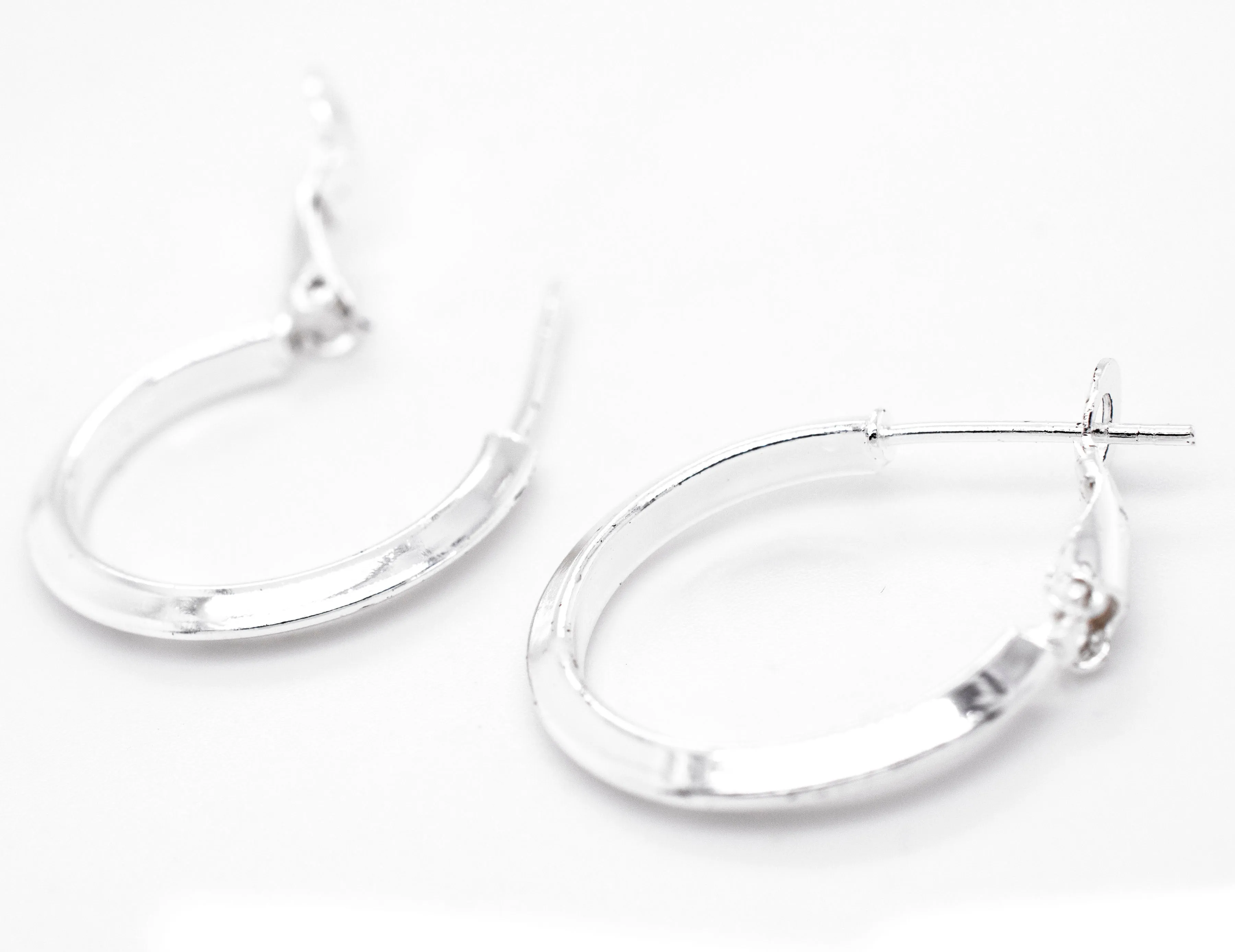 Easy Latch Hoop Earrings