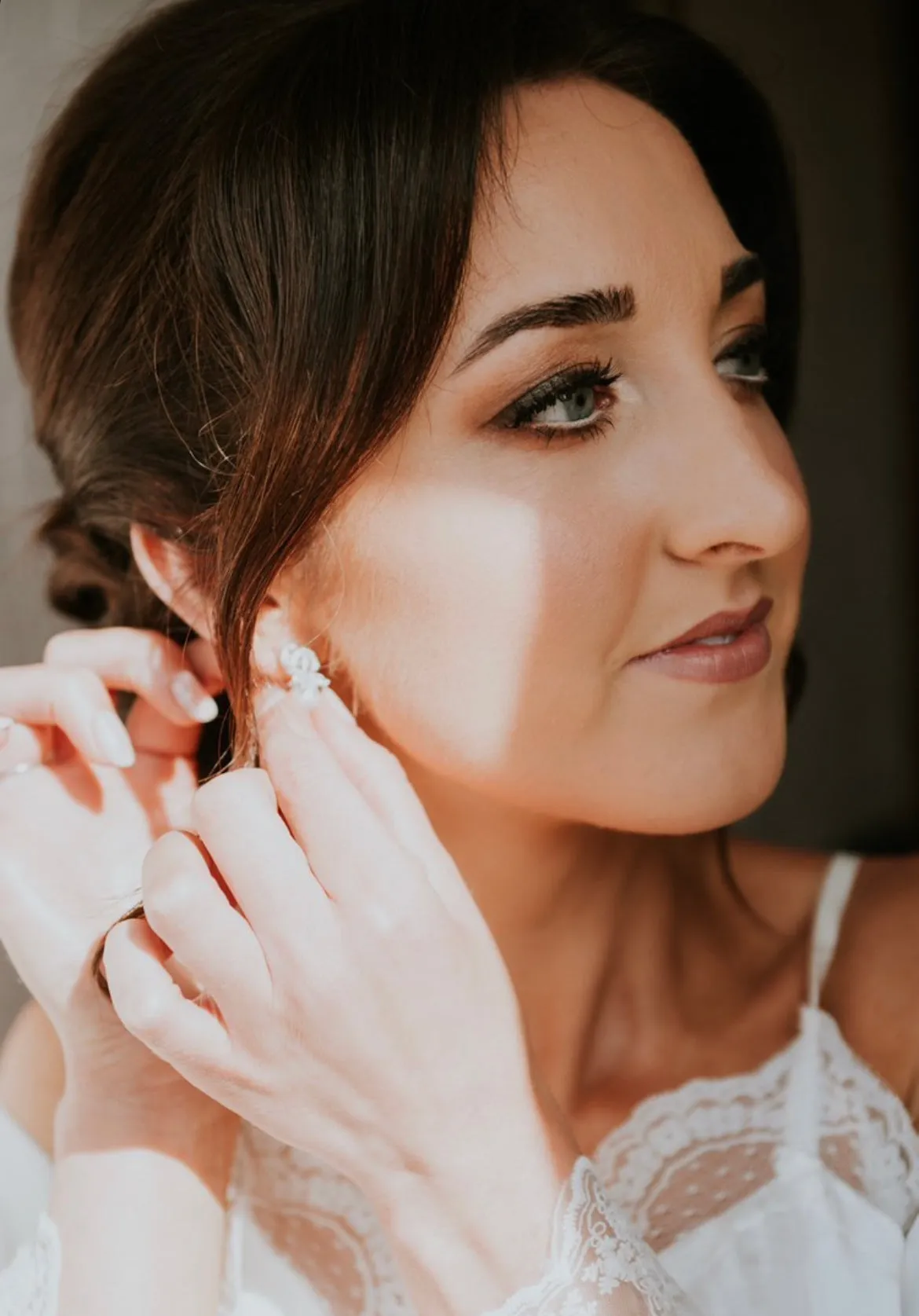 Emily - Silver Pearl Earring