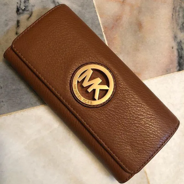 Fulton Carryall Wallet