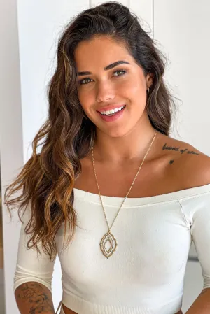 Gold Graduate Size Hoop Pendant Necklace