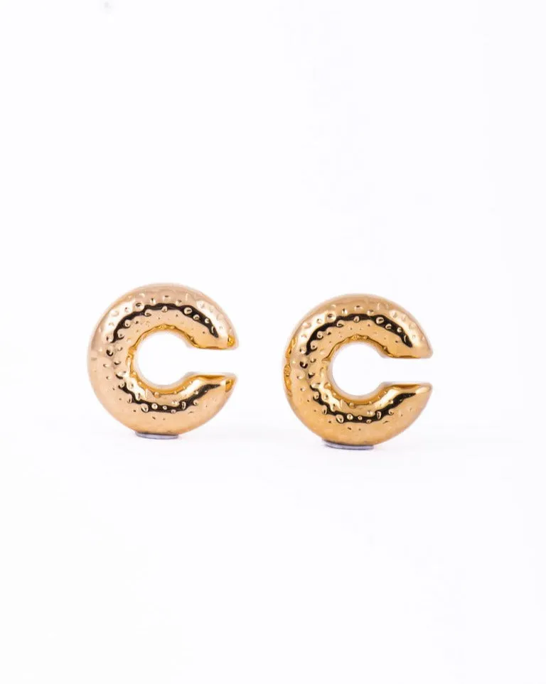 Kai Ear Cuff In Gold