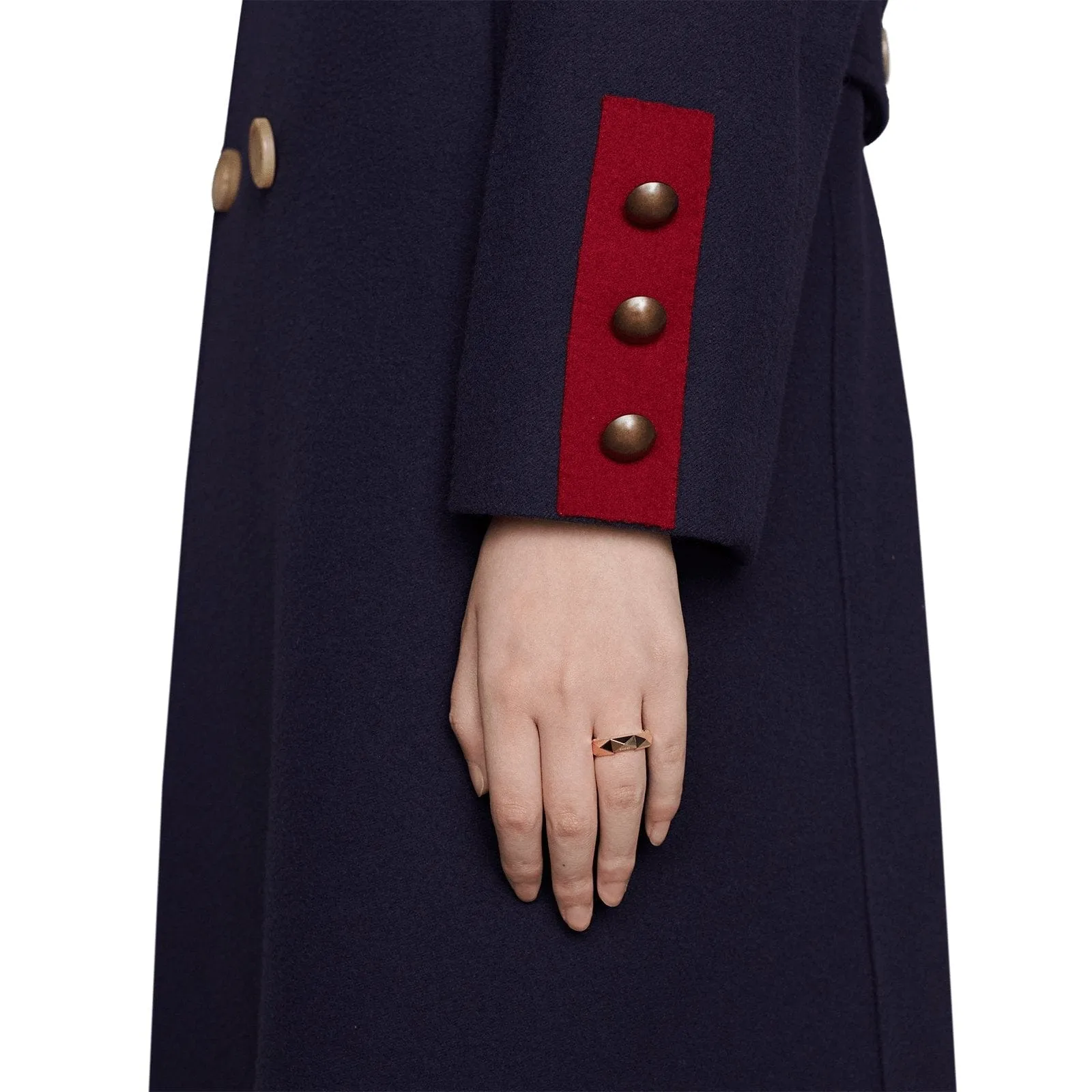 Link To Love Gucci Studded Ring