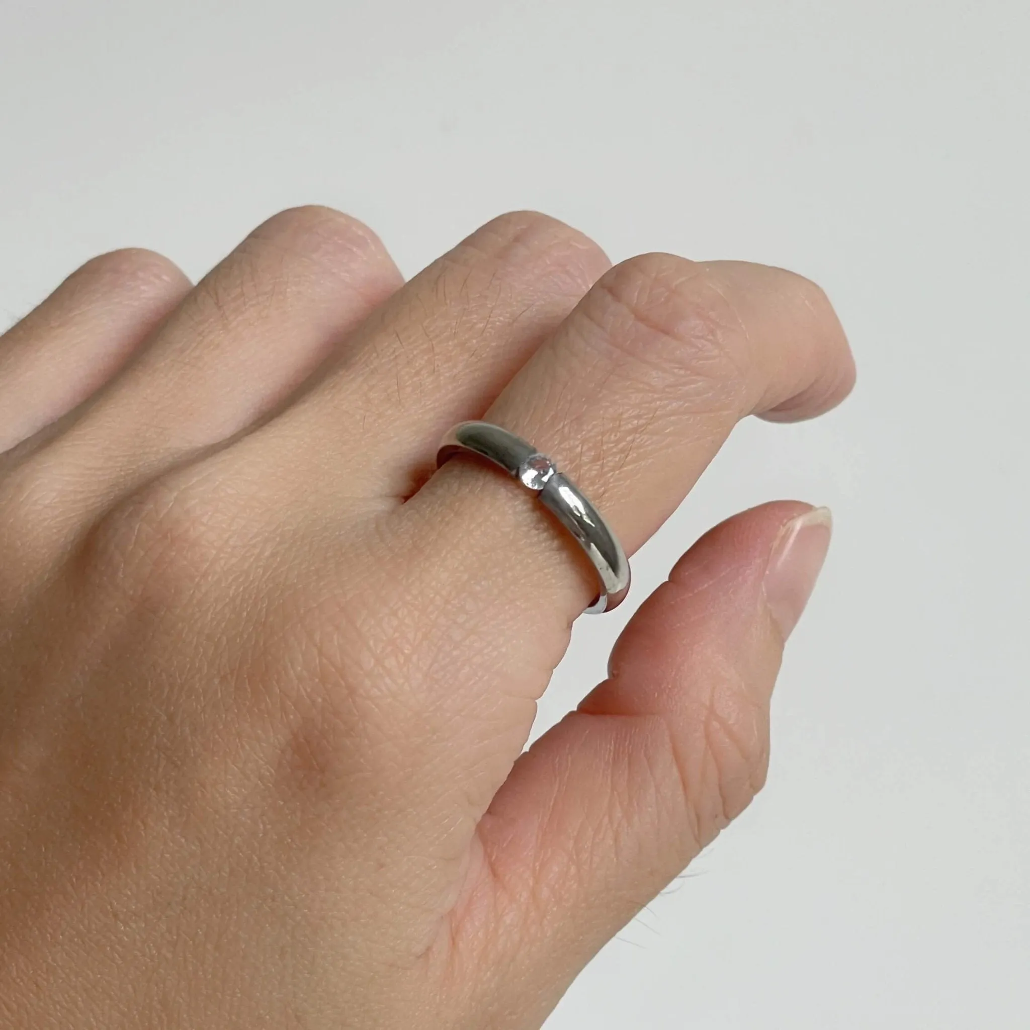Minimal Zirconia Band Ring Silver