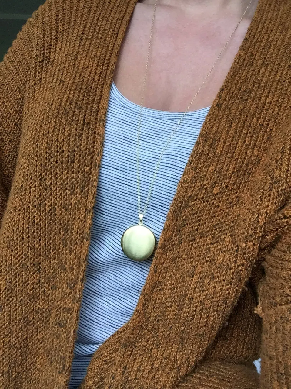 Simple Modern Gold Locket