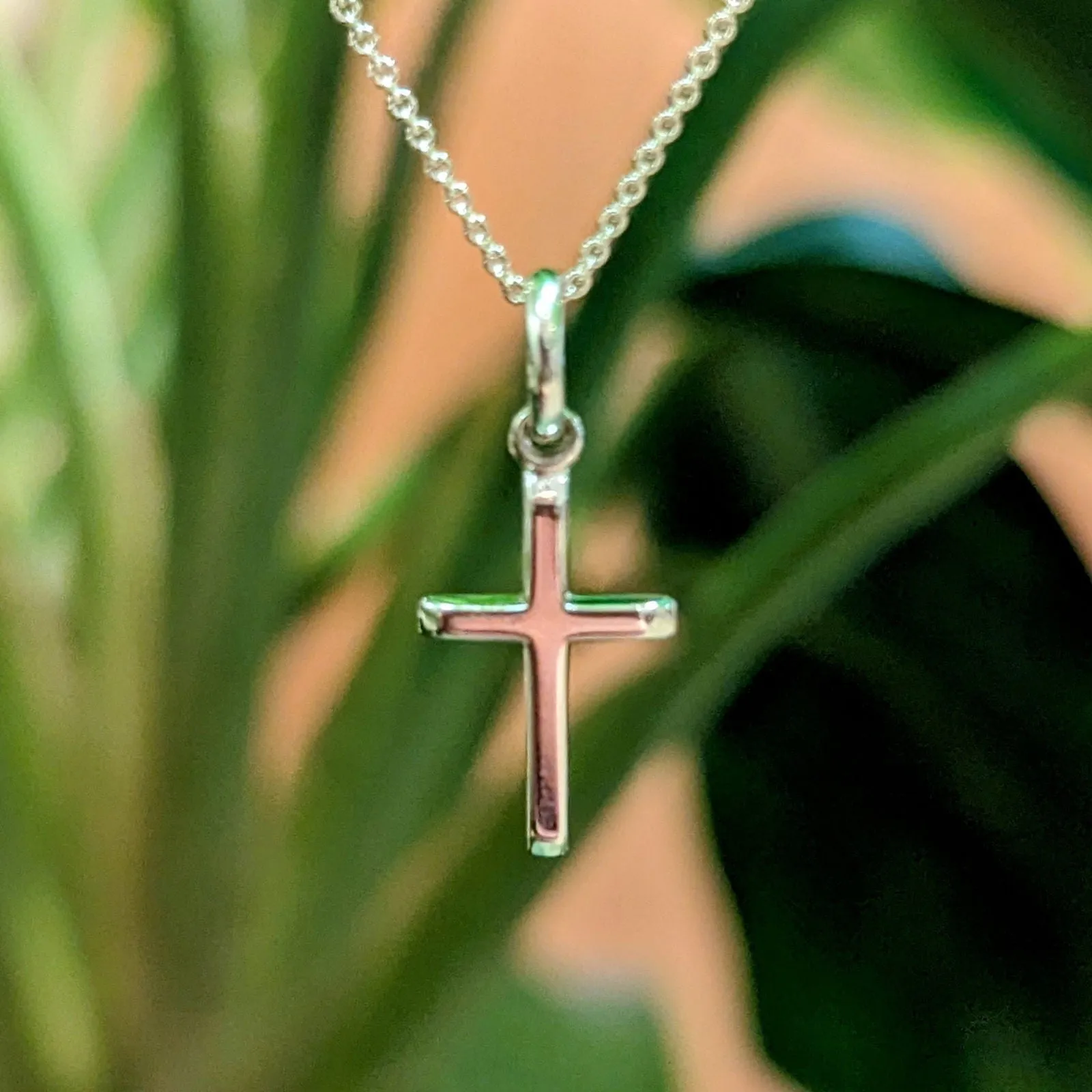 Small Classic Cross