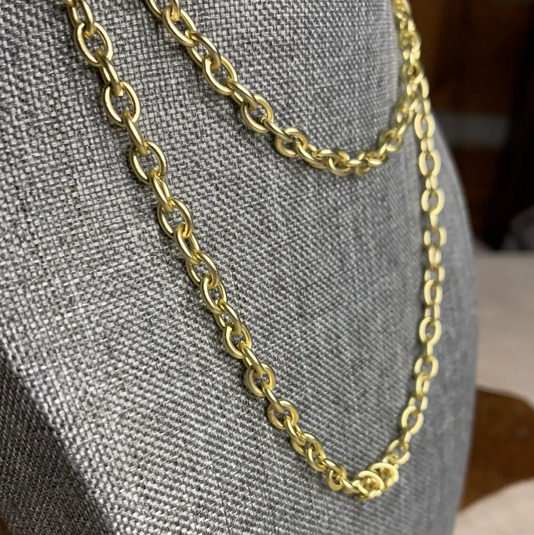 The Classic Convertible Face Mask Chain